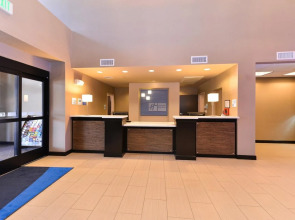 Holiday Inn Express & Suites Indio - Coachella Valley by IHG