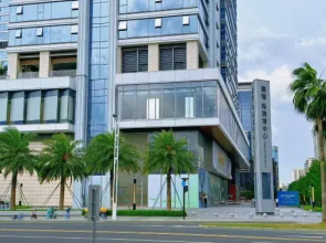 Davis International Apartments (Gongbei Port Zhuhai High-speed Railway Station Branch)