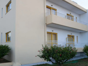 Cosmi Apartments by Estia