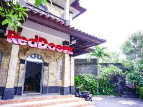 RedDoorz @ Batubulan Gianyar