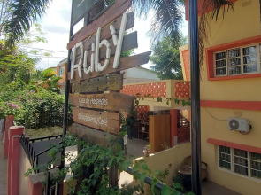 Ruby - casa de hóspedes - Backpackers