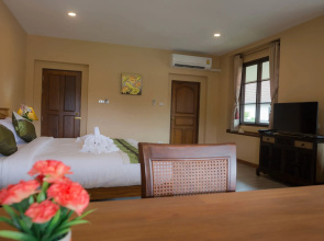 HueanKhamHom Resort