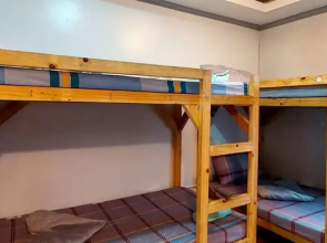 Transient House In Baguio, Near Burnham