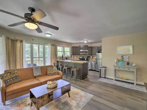 4 Mi to Sugar Mtn Resort! Family-friendly Retreat