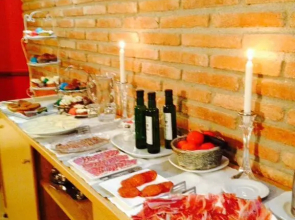 Petit Hotel Rural Els Pampols