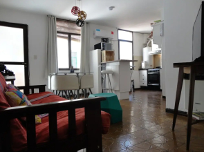 Beautiful Quiet Apartment Near Aristides