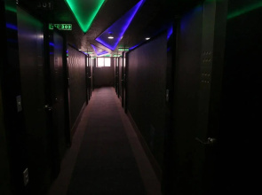 Castle Motel