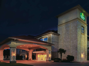 La Quinta Inn & Suites by Wyndham Granbury