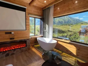 Hemu Yashan Wuyu Homestay (Hemu Scenic Area)