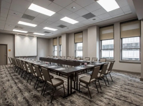 Magnolia Hotel Dallas Downtown