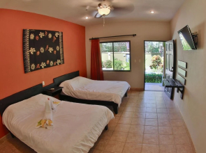Comfortable Hotel Room in Potrero Sleeps 4 - With Pool TV and AC