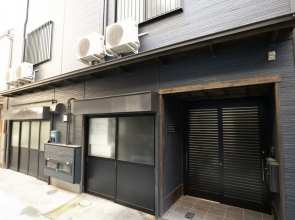 Kuromon Residence