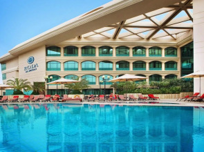 Mövenpick Grand Al Bustan Dubai