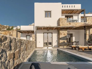 Lithia Exclusive Villas