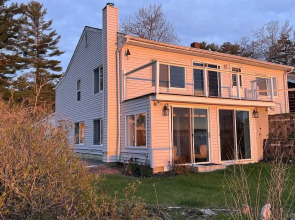 Grandview Lakefront Limit 9 4 Bedroom Home