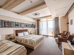Milmari Resort & Spa Suites