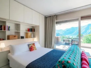 Studio-Flat with Lake View