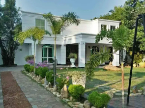 Avinka Holiday Resort