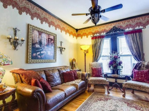Noble House Inn