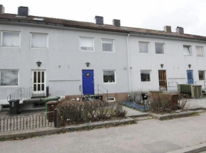 StayPlus Four-Bedroom Holiday House