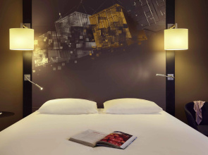 Mercure Le Havre Centre Bassin du Commerce