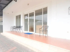 Scientia Dormitory Syariah by OYO Rooms