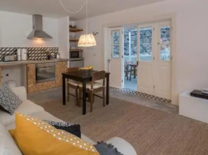 Calheta Beach House T1