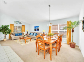 4BR Resort Home - Private Pool BBQ Games Room