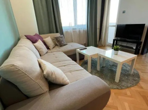 Al Malina City Family Apt with Parking Space