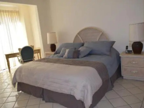 Condominios El Dorado II
