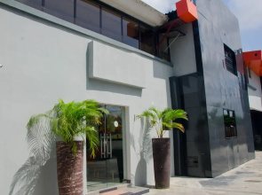No 95 suites & Apartment