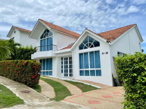 ESPECTACULAR Casa Quinta en Melgar