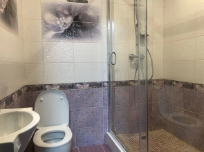 Часы Бунинская аллея