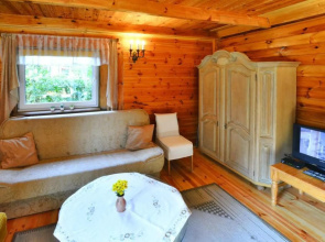 Comfortable Holiday Home Near Lake Jamno
