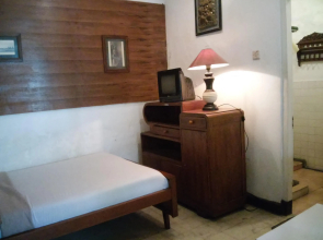 New Kawi Guest House