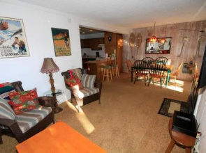 Mammoth Ski & Racquet Club #52