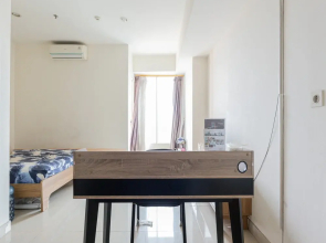 RedLiving Apartemen Grand Kamala Lagoon - Rooms 911 Tower Barclay South with Netflix