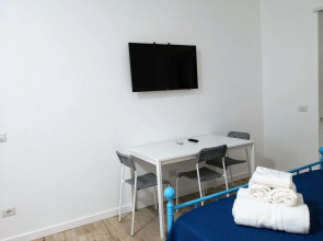 Piazza Lauro Suites