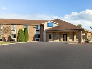 Baymont Inn and Suites Monroe