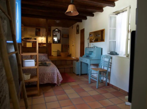 Alba Andros Studio