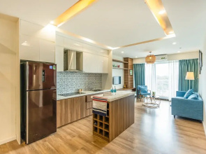 Cozrum Homes - Phoenix DIC Apartment