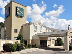 Quality Inn & Suites Raleigh North