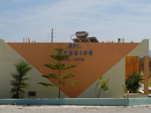 Efi Studios & Apartments