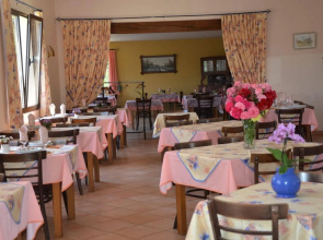 Hotel Restaurant Le Pech De Malet