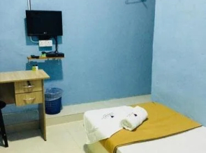 Dolphin Bajet Hotel