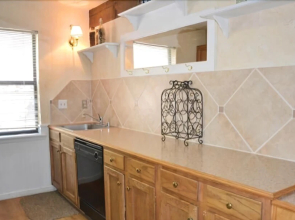 Racquet Club #220 1 Bedroom 1 Bathroom Condo