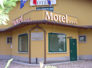 Adda Hotel