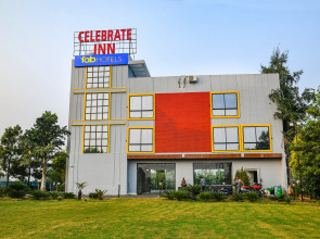 Fabhotel Celebrate Inn