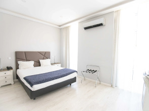 Grande Pensão Alcobia