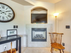 Game Room: Centrally Located Colorado Springs Gem